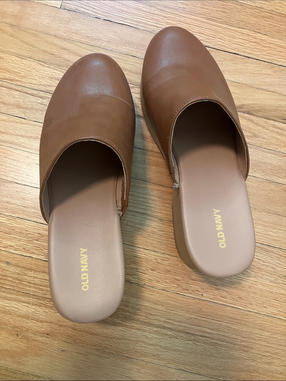 Old Navy Tan Brown Platform Slip-On Clogs - Picture 2 of 5